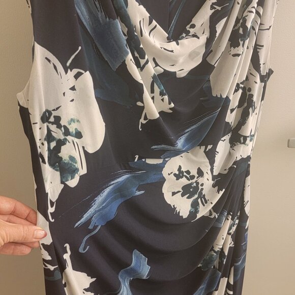 Ralph Lauren Floral Dress (plus) - Picture 7 of 7